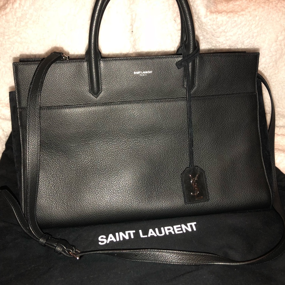 Black Yves Saint Laurent Totebag (USED)